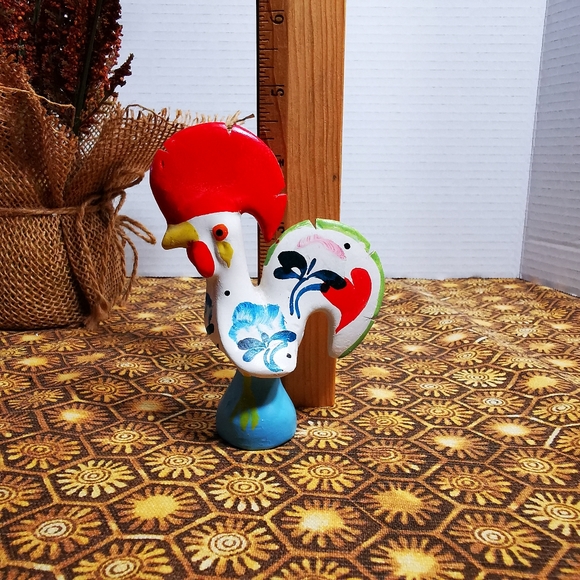 Vintage Portugese Pottery Rooster Figure - Picture 10 of 11